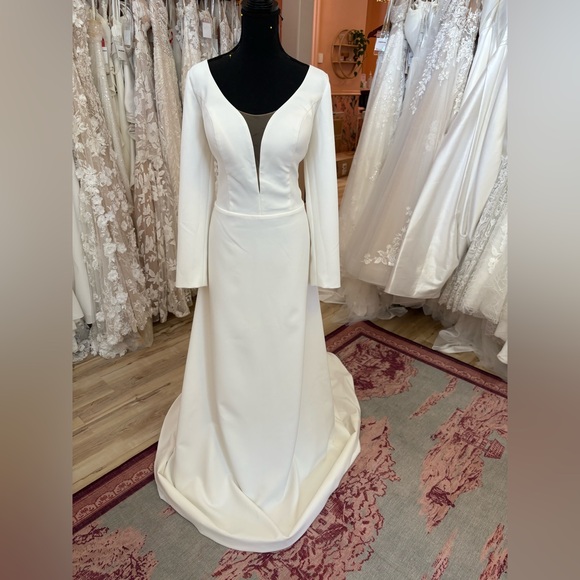 Maddison- Ricca Sposa - Picture 2 of 6